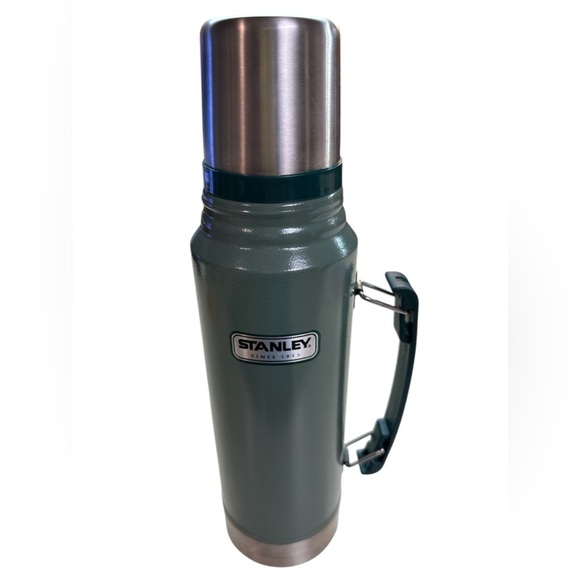 Stanley Classic Vacuum Insulated Wide Mouth Bottle Thermos Stainless Steel 1 L - Picture 2 of 7